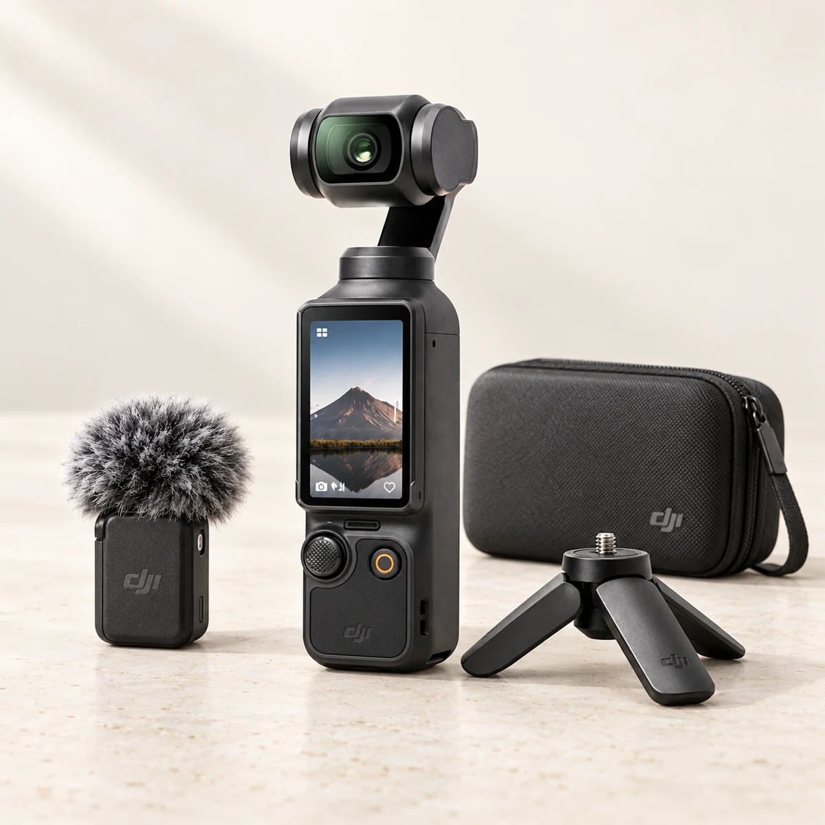 DJI — Osmo Pocket 3 Creator Combo
